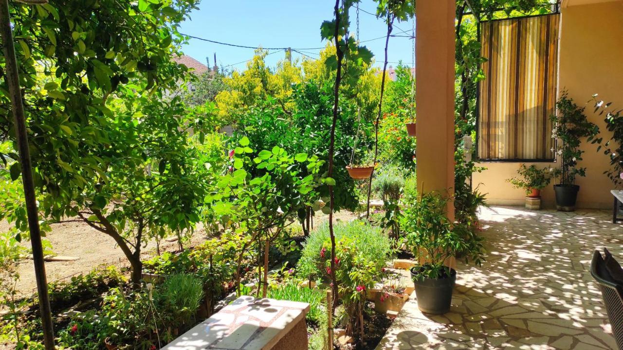 Apartament Apartman Iva Kaštela Zewnętrze zdjęcie